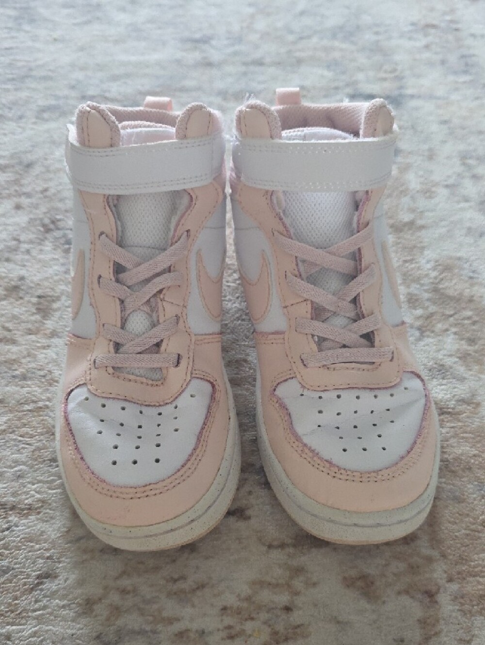 Nike Kids High-Top Sneakers in Pink and White - Picture 2 of 7